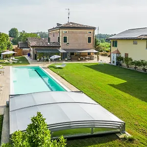 https://la-casa-di-valeria.emilia-romagnahotels.net